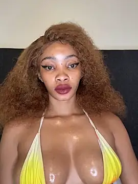 ZinaFreak online show from October 20, 2025, 7:14 pm