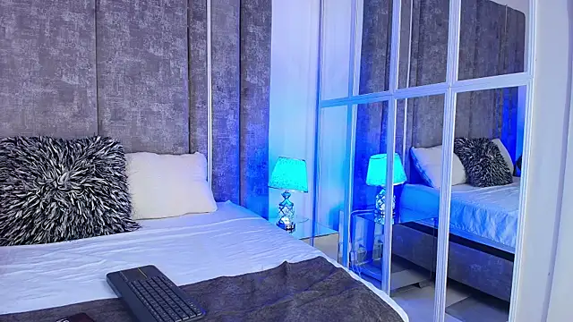 AliDiaz  online show from January 17, 2026, 7:06 pm