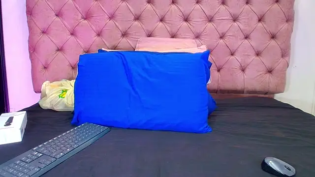 sharlott miller online show from February 13, 2025, 12:11 pm