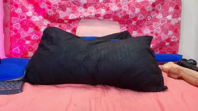 sharlott miller online show from February 14, 2025, 6:08 pm