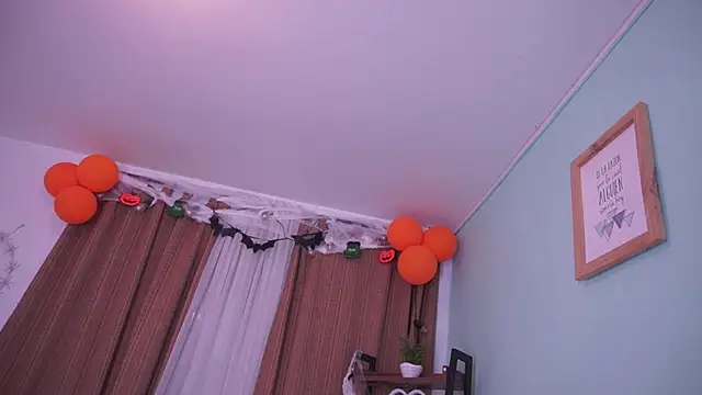 Nalia adams online show from October 29, 2025, 2:19 pm