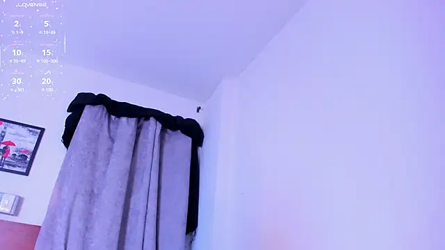 amanda29 online show from April 13, 2026, 7:08 pm