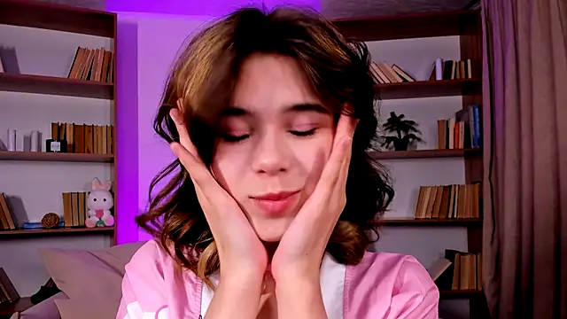 Hotary Yuko online show from March 22, 2025, 10:39 am