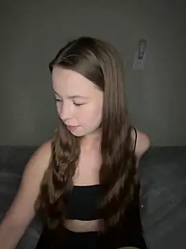 Arielle Swan online show from May 18, 2026, 5:52 pm