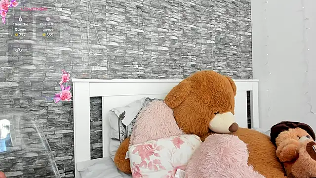 Snapshot of KairraPotts chatting on February 13, 2025, 4:00 am KairraPotts online show from February 13, 2025, 4:00 am