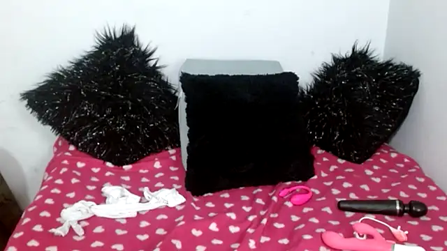 Snapshot of Lunasquirt1985 chatting on September 9, 2025, 2:49 pm Lunasquirt1985 online show from September 9, 2025, 2:49 pm