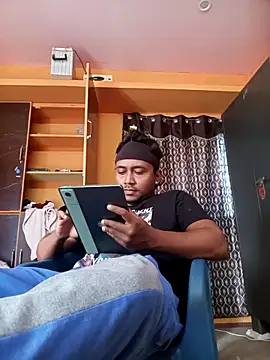 bigcock thick online show from March 17, 2026, 3:11 am