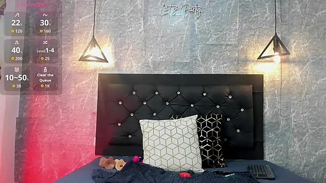 emberhodson online show from October 10, 2025, 12:04 pm