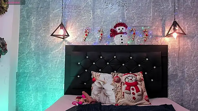 emberhodson online show from December 3, 2025, 12:25 pm