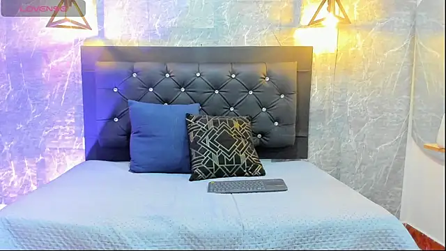 emberhodson online show from January 13, 2026, 11:37 am