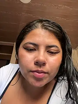 Snapshot of viccky_vick chatting on February 10, 2025, 5:09 pm viccky vick online show from February 10, 2025, 5:09 pm