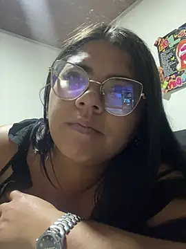 Snapshot of viccky_vick chatting on February 26, 2025, 11:41 am viccky vick online show from February 26, 2025, 11:41 am