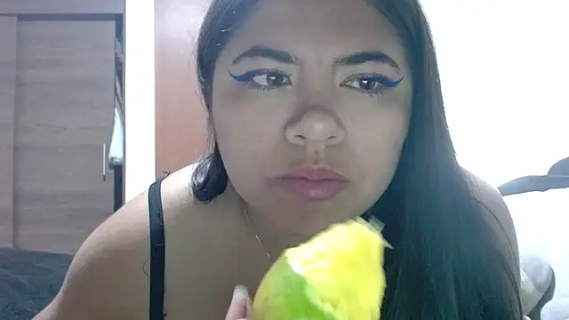 Snapshot of viccky_vick chatting on December 14, 2025, 3:12 am viccky vick online show from December 14, 2025, 3:12 am