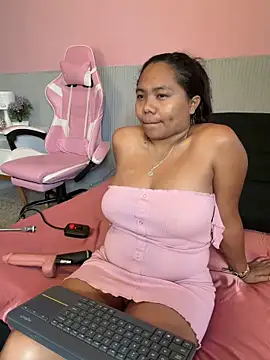 yeikafoxy online show from April 9, 2026, 11:26 am