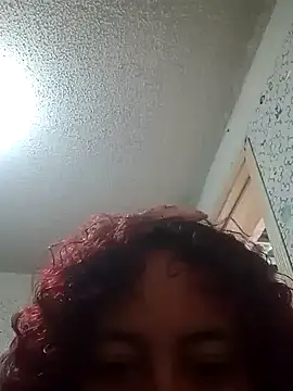 alexandraluv online show from February 6, 2025, 5:51 pm