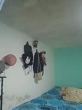 alexandraluv online show from March 7, 2025, 4:00 pm