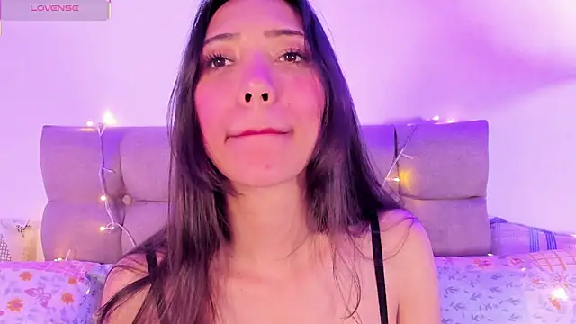 Miss veronicaa2 online show from February 5, 2025, 3:42 pm