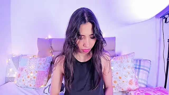 Miss veronicaa2 online show from February 8, 2025, 4:25 pm