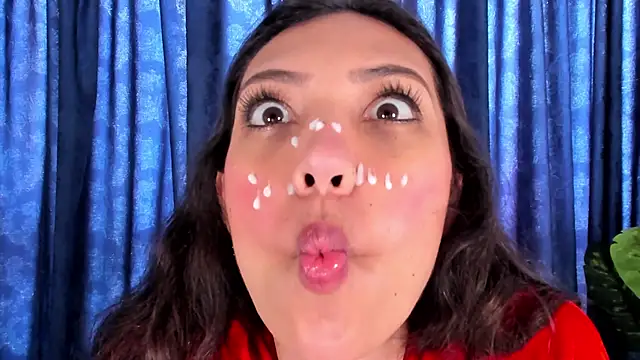 Miss veronicaa2 online show from October 31, 2025, 1:12 pm