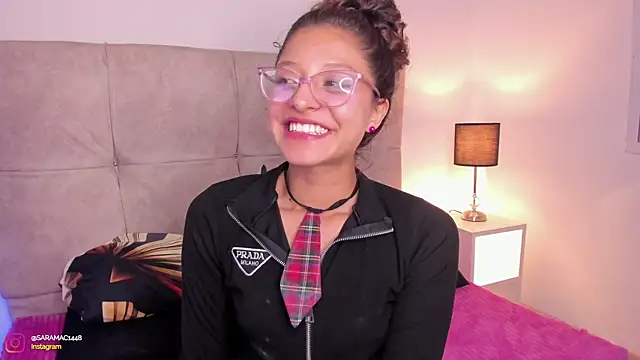 Snapshot of mac-sara chatting on March 4, 2025, 2:06 am mac-sara online show from March 4, 2025, 2:06 am