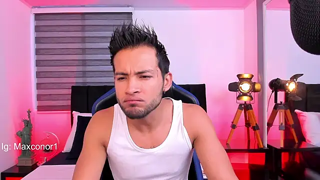 Max Conor1 online show from March 7, 2025, 11:18 am