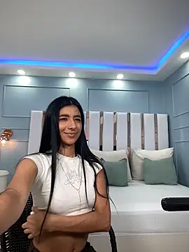 eva roseee online show from February 9, 2026, 9:52 pm