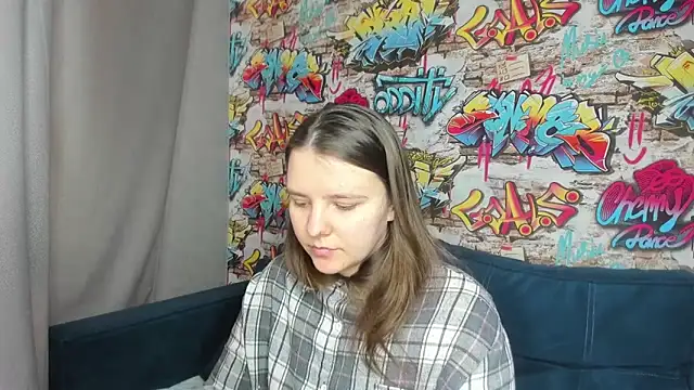 Jenny Jimmy online show from April 15, 2026, 9:16 am