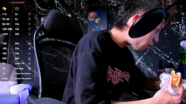 marcuscollins1  online show from February 10, 2025, 1:33 pm