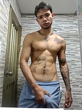 Niick01  online show from November 27, 2025, 1:51 am