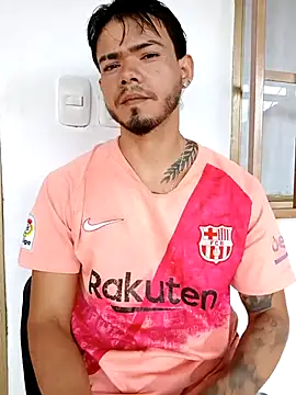 Niick01  online show from February 26, 2026, 5:45 pm