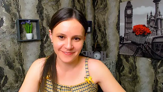 Snapshot of ValeriaHeart_ chatting on March 5, 2025, 4:13 pm ValeriaHeart online show from March 5, 2025, 4:13 pm