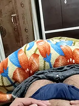 Snapshot of Hot_funky_boy chatting on February 10, 2025, 4:14 pm Hot funky boy online show from February 10, 2025, 4:14 pm