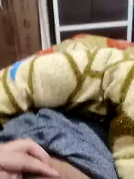 Snapshot of Hot_funky_boy chatting on February 11, 2025, 4:35 pm Hot funky boy online show from February 11, 2025, 4:35 pm