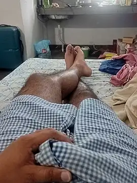 Hot funky boy online show from April 12, 2026, 8:30 am