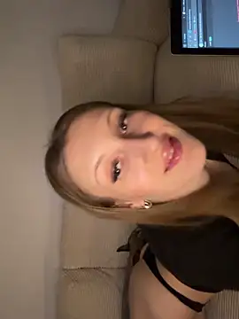 chaanntyy online show from January 30, 2025, 10:41 pm