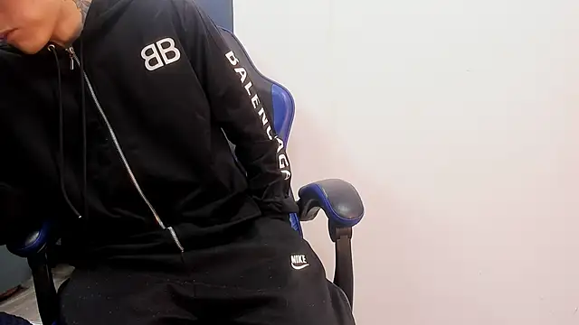 roan birkin online show from October 22, 2025, 8:30 pm