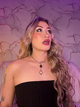 Snapshot of Lally_Valencia__ chatting on February 8, 2026, 5:11 am Lally Valencia online show from February 8, 2026, 5:11 am