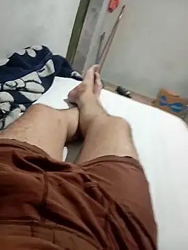 Snapshot of Zaberpop chatting on February 17, 2026, 3:51 pm Zaberpop online show from February 17, 2026, 3:51 pm