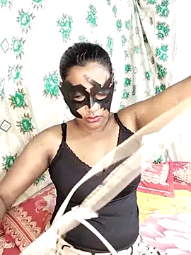 monekhan123 online show from February 17, 2025, 4:59 pm