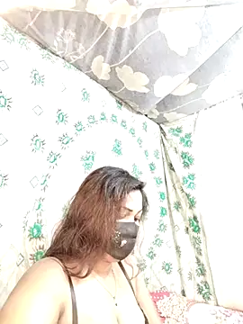 monekhan123 online show from March 10, 2025, 5:39 pm