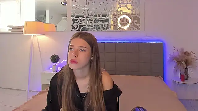 melissacrayzy online show from May 16, 2026, 5:04 am
