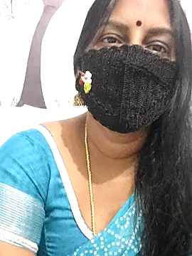 Snapshot of Tamil_Meera12 chatting on April 29, 2026, 3:10 am Tamil Meera12 online show from April 29, 2026, 3:10 am