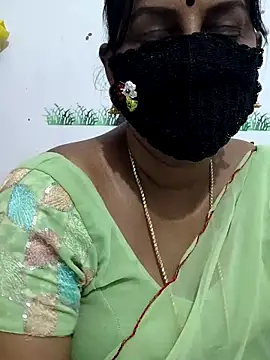 Snapshot of Tamil_Meera12 chatting on May 23, 2026, 4:44 pm Tamil Meera12 online show from May 23, 2026, 4:44 pm