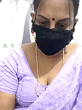 Snapshot of Tamil_Meera12 chatting on May 31, 2026, 12:01 pm Tamil Meera12 online show from May 31, 2026, 12:01 pm