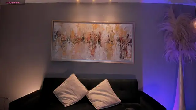 BeccaBaxter online show from September 10, 2025, 7:47 pm