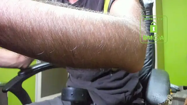 BigCumShoot online show from November 15, 2025, 6:33 am