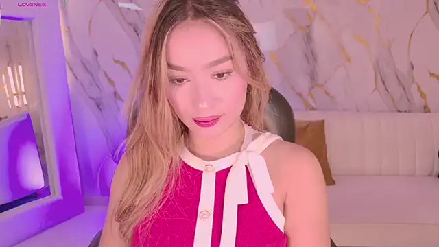 AmaiaHaywood online show from November 27, 2025, 5:09 am