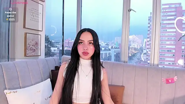 Daphne chers online show from February 27, 2025, 9:47 pm