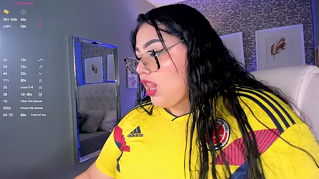 Snapshot of _michel_bbw chatting on December 2, 2025, 3:12 am michel bbw online show from December 2, 2025, 3:12 am