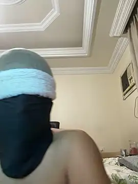 moira xz online show from March 19, 2026, 8:46 pm